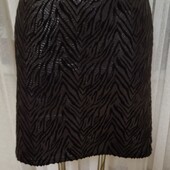 Тепла фактурна спідниця