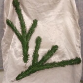 Розпродаж!! штучної_ялинки середні_гілочки_потрійні у_лоті_одна_штучка як_справжні:)