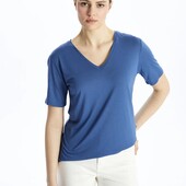 Бавовняна футболка від Livera, розмір L. Нова.