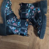 Черевики Stradivarius