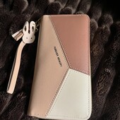 Женский кошелек