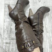 Стильные утепленные сапоги деми с экокожи без следов носки 23.5 на неширокую ножку