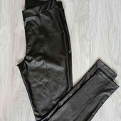 Primark брендовые стильные штаны экокожа цвет черный размер евро 40/42