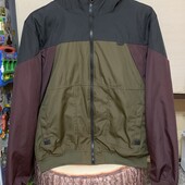 Bershka тепла чоловіча куртка 44 розмір