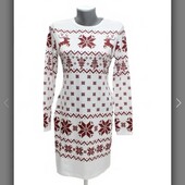 У новому стані новорічна сукня на 11-12років.