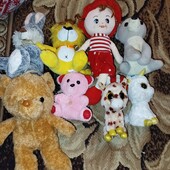 Одним лотом іграшки мякі