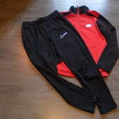 Спортивный костюм Nike(оригинал) состояние очень хорошее