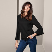 ♕ Жіноча чарівна блуза зі стильними воланами на рукавах, розмір 44-46 (36/38 євро)