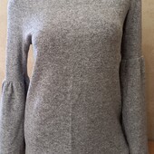 Сірий світерок