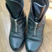 Чоботи шкіряні