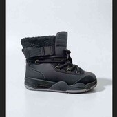 Ботиночки огонь!Качество супер, очень тёплые. Размеры 38, 39, 40.Описание,замеры.