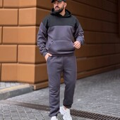 Стильні чоловічі костюми