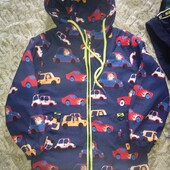 Куртка в ідеалі, на флісі.