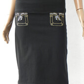 Стильна, чорна спідниця прикрашена вишивкою 42-44 розміри (36-38 євророзміри).