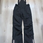 В ідеалі як новий.Лижний напівкомбінезон на зріст 176см.
