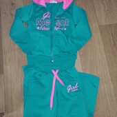 Спортивний костюм на дівчинку на ріст 134см