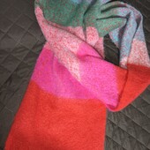 Pom, пухнастий шарф 210*36