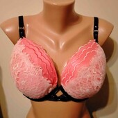 новий бюстгальтер 38 F, чашка 28 см