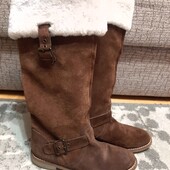 Замшеві чоботи