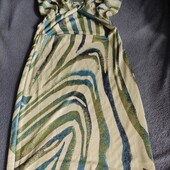 Pretty little things, uk14 ефектна сукня з блистками