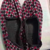 Кімнатні тапочки