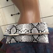 Брендовая сумка с змеиным принтом!