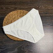 Арт.1328 жіночі трусики котонові білі сліпи від c&a розмір S.