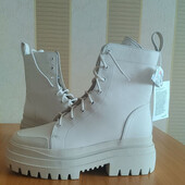 Черевики reserved