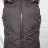 жилет ідеальний, теплий,42-46, дивіться мірки