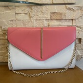 Гарнесенька сумочка, без нюансів