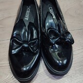 Стильні туфлі з вушками р36(устілка 22,5см)