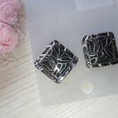 Сережки цвяшки ромби сріблясті