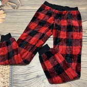 Плюшевые пижамные штаны размер С, состояние отличное