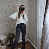 Просто шикарна модель джинсів, розрізи по бокам, якість бомбезна! Без дефектів ✨