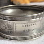 Серебряное кольцо для салфеток