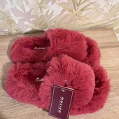 Теплые меховые тапульки 26,5