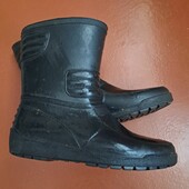 Чоботи для дощу та мокрого снігу р39 гарний стан