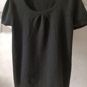 Кашеміровий чорний джемпер на короткий рукав