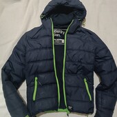 Зимова фірмова куртка на підлітка. Розмір М. Дивіться заміри.