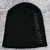 Шапка жіноча