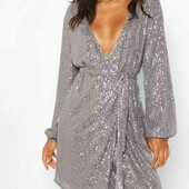 Платье нарядное. Паетки. Размер М