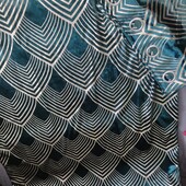 Dunelm шикарні зелені штори з золотом 117*228