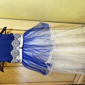 Дитяче пишне плаття 134/140 р бу