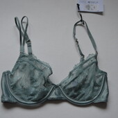 Мереживий м"який бюстгальтер - розмір 70Д