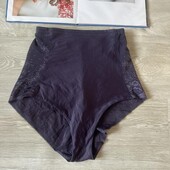 Высокие красивые трусы