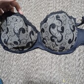 Бюстгальтер без пушапу