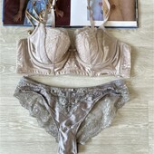 Шовковий бежевий бюстгальтер 80a і труси