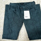 Жіночі джинси Nikkie – зелені skinny | розмір 31