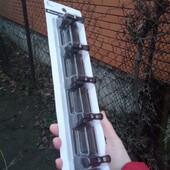 Вешалка настенная на5 крючков.цает случайный