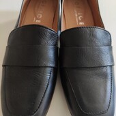 Лофери з натуральної чорної шкіри р.38 евро